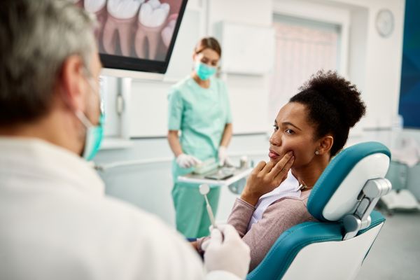 Emergency Dentist Visit: What Happens During Same Day Care